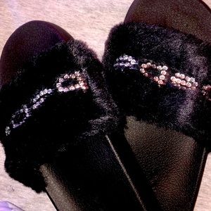 Bebe slides